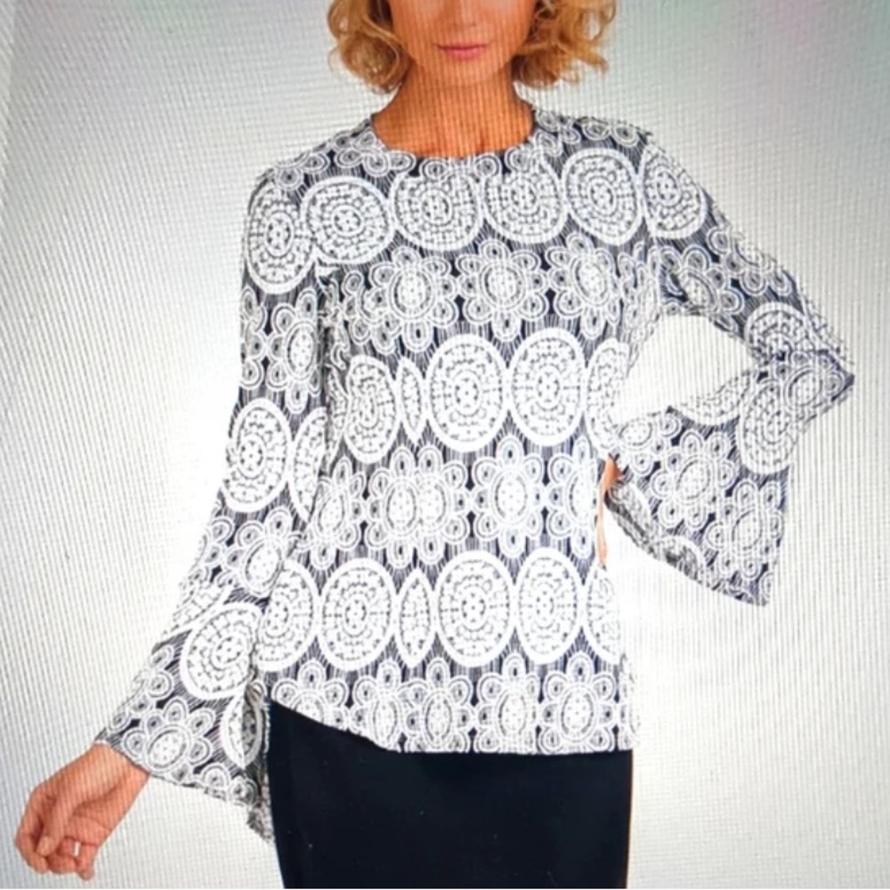 Joseph Ribkoff black ivory lace hi/lo bell sleeve knit blouse Sz S NWOT